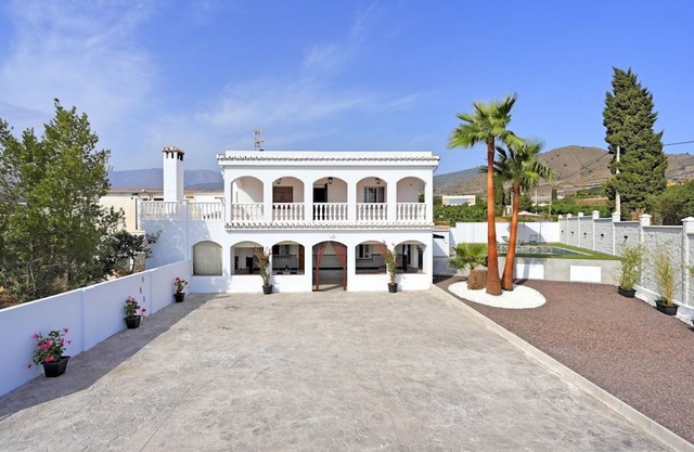 Finca Andalucía Comfort between Mountain and Sun