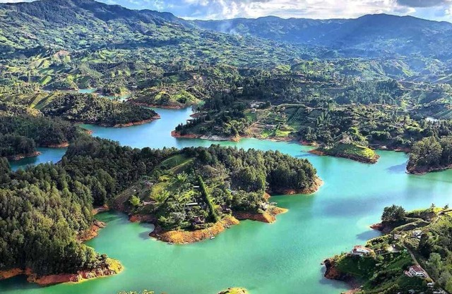 Finca Azul, con Piscina y Jacuzzi