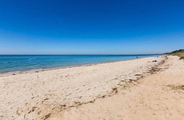 Find Relaxation at Corn Hill Beach!