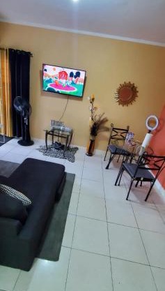 Finest Accommodation Jacaranda #528 Stem St Catherine