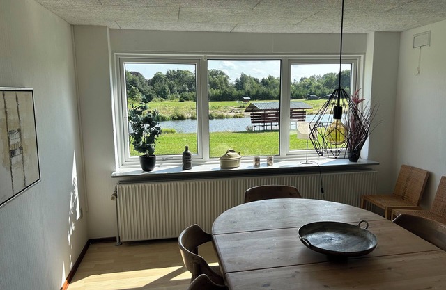 Fish Lake House - By the Water -Lake & Stream -Beautiful Nature -Family Friendly