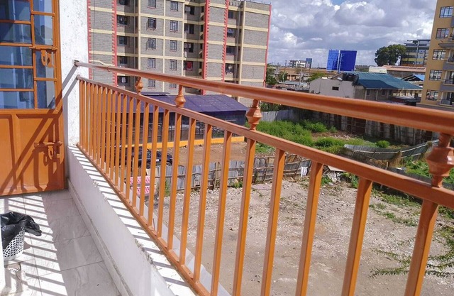 Five minutes walk to the mall. Fully furnished one bedroom house.