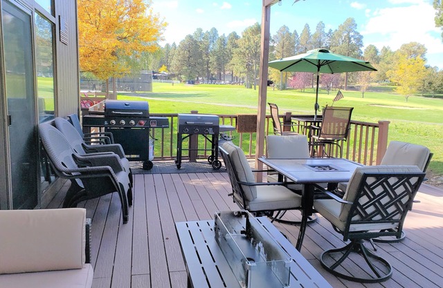 Flagstaff Golf Course Condo - 9th Green of Continental Country Club