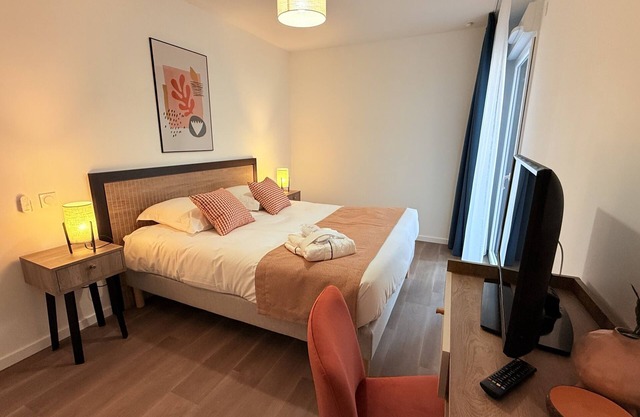 Flat with 1 bedroom and bathroom