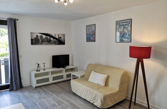 Flat79