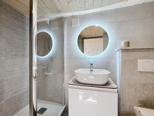 Fleurie - Anse Centre - Chambre et Salle de bain WC privée - Cuisine partagée