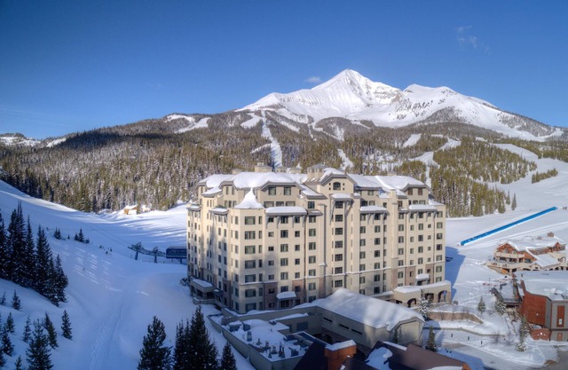 Flex Cancel - Slopeside, Pool, Fitness, Spa, PERFECT Location w/mountain views!