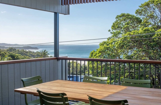 Float on Cylinder - 180 Degree Ocean Views
