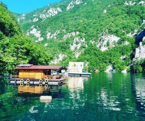 Floating apartmens Perucacki Raj