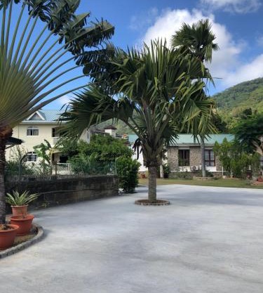 Flower Garden Self-Catering Apartments