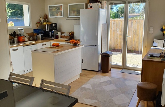 For couples, quiet, comfortable house on the Bassin d'Arcachon