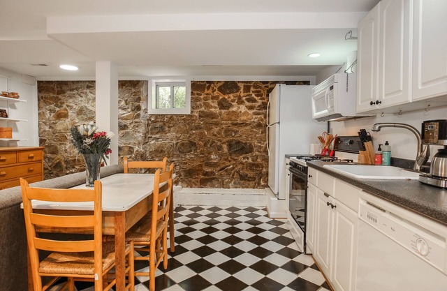 Forest Hills Haven, An Oasis Between Rock Creek Park And Bustling Downtown DC