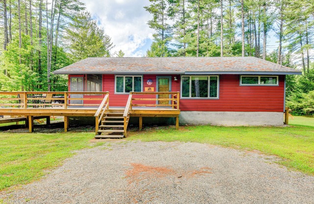 Forested Retreat w/Sauna: 5 Mi to Schroon Lake