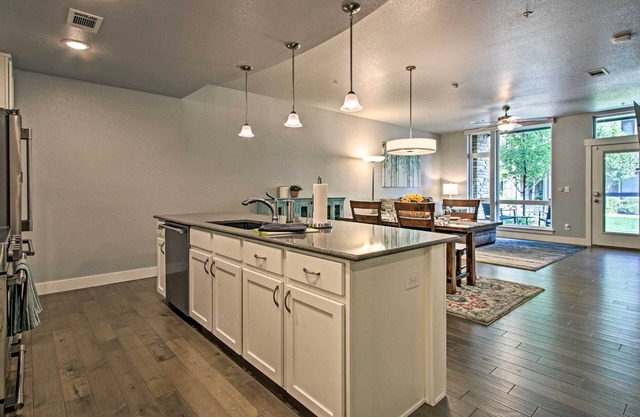 Fort Collins Townhome: Remote Workers Welcome