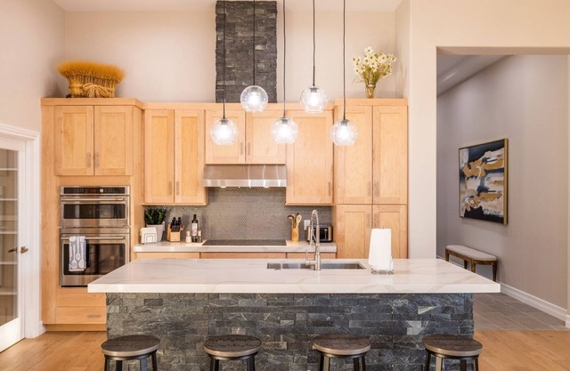 Fountain Hills Nicklaus 4 Bedroom Home by RedAwning