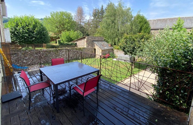Gde Maison Avec Jardin et Jacuzzi