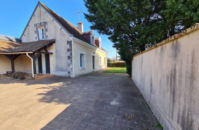 Family Getaway: Heated Pool, Near Zoo de Beauval, Tennis, Garden, 4 Bedrooms