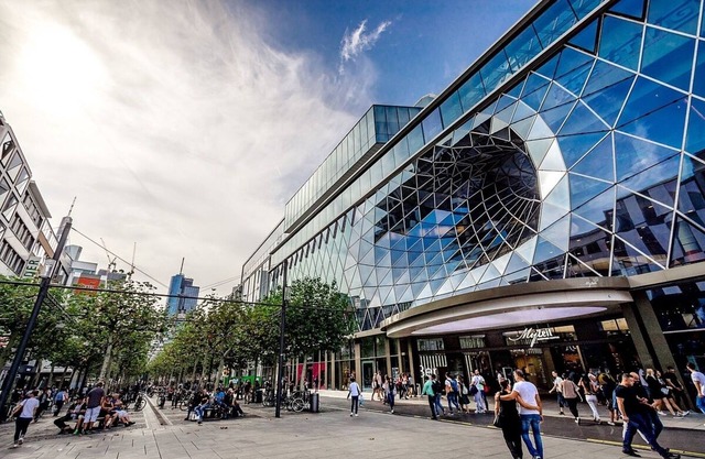 Frankfurt center