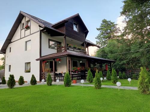 Frapin House