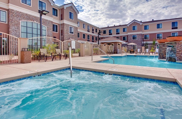 Free Breakfast + Free Wi-Fi + Outdoor Pool | Studio Near Tucson Airport
