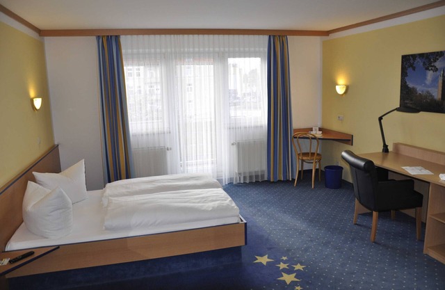 French Room (2) - sleep & go Hotel Magdeburg GmbH