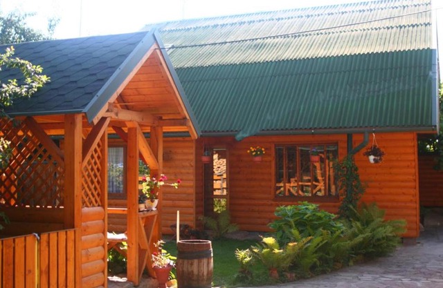 Friendly House