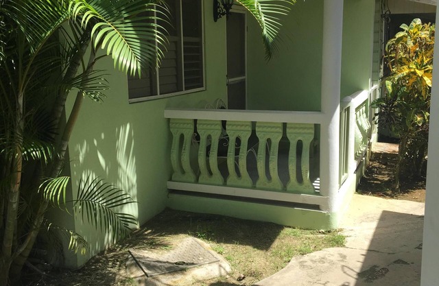Froggy’s Guest House