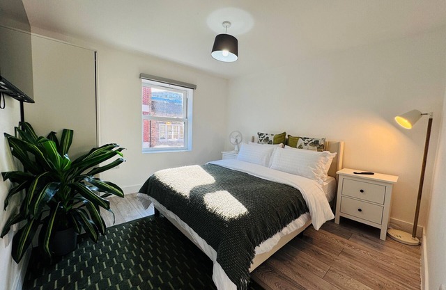FT4 Brick Lane Apartments