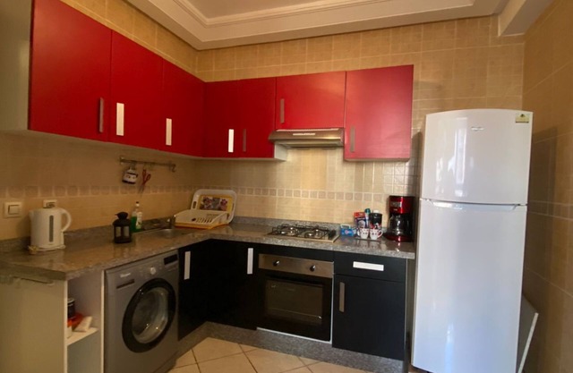 fully-equipped apartment in residence close to town center