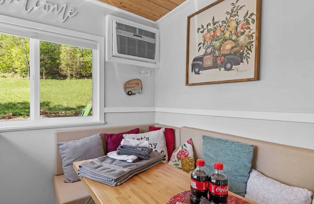 Fun-Size Farmhouse w/ Pool 15 Min to Chattanooga