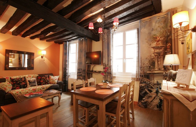 Furnished apartment, 2 rooms, Paris Latin Quarter