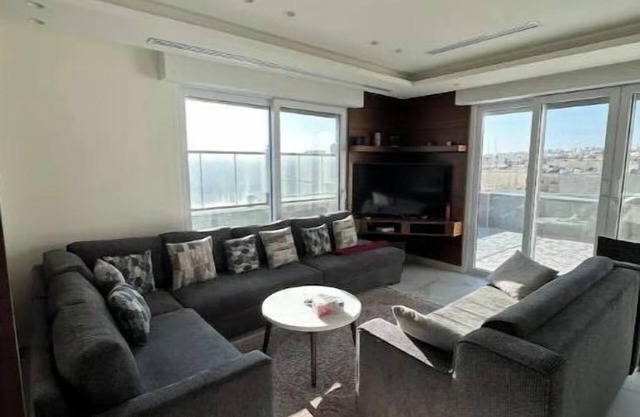 Furnished luxurious suite for Rent!