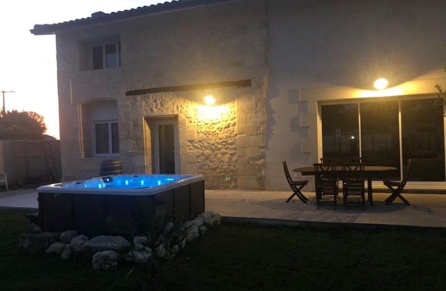 Gîte avec spa privatif à 500m de MARGAUX