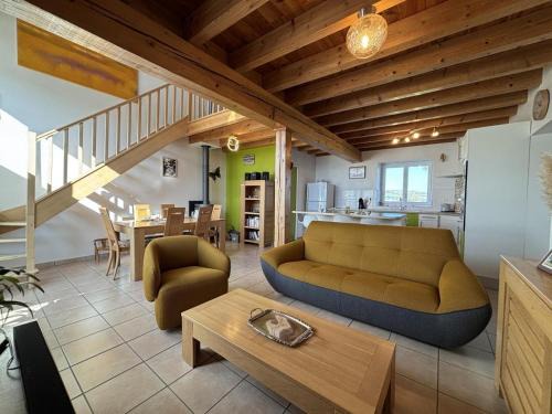 Gîte chaleureux avec jardin clos en Auvergne - FR-1-489-573