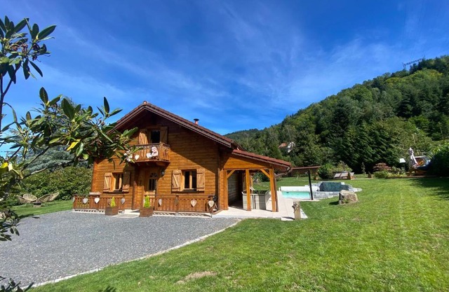 Gîte Chalet avec bain nordique et piscine 11 pers Hautes Vosges