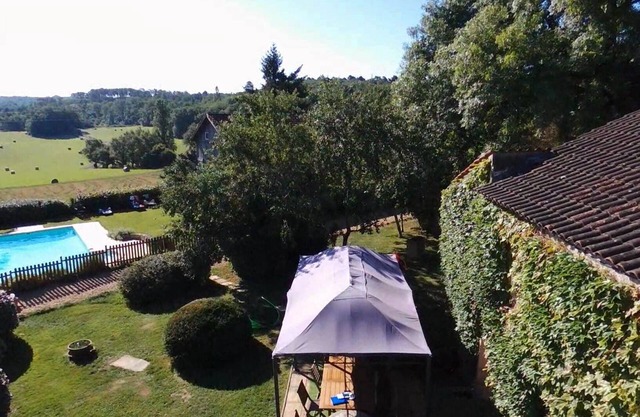 Gîte de Charme, Salles de Jeu, de Billard, de Ping, de Sport, Piscine, 6chambres