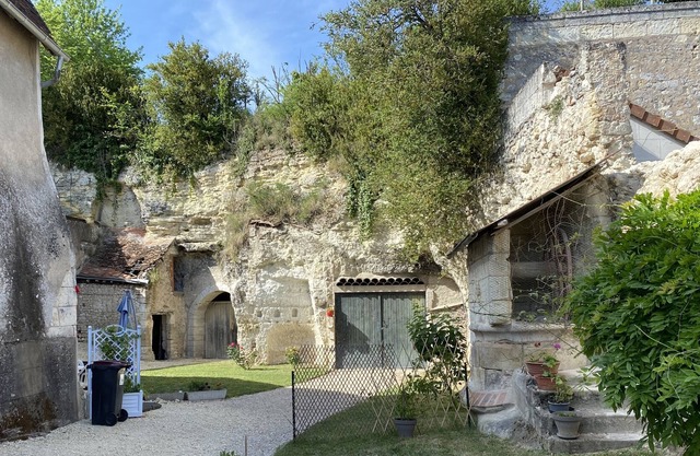 Gîte du carroir, 16th century, private courtyard, between Beauval zoo and Chenonceaux