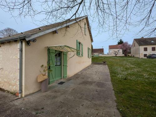 Gîte entre Touraine et Berry, bordé de rivière, près du parc animalier et station thermale - FR-1-591-67