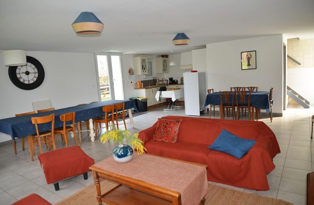 Gîte Platane - 3* - Large capacity - 5 bedrooms - 12 pers - Swimming pool.