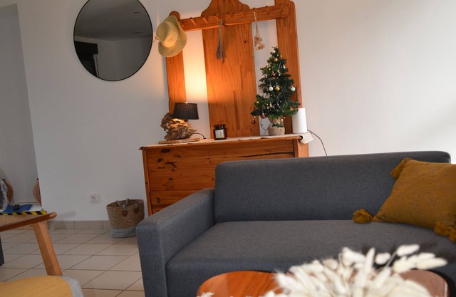 Gîte Pommier 7 Personnes, au Calme, Piscine