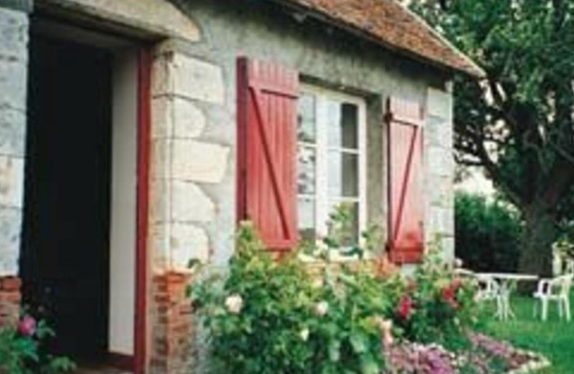 Gîte Saint-Lubin-en-Vergonnois, 2 pièces, 3 personnes - FR-1-491-199