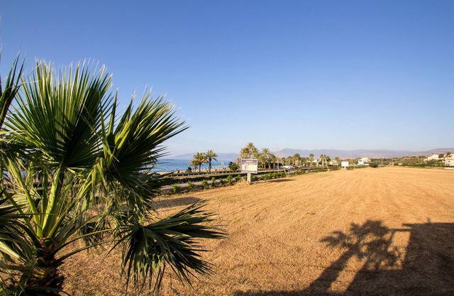 G&E Beach Apartments