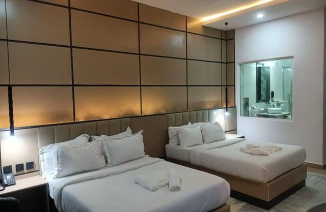 G Pinnacle Signature Hotel