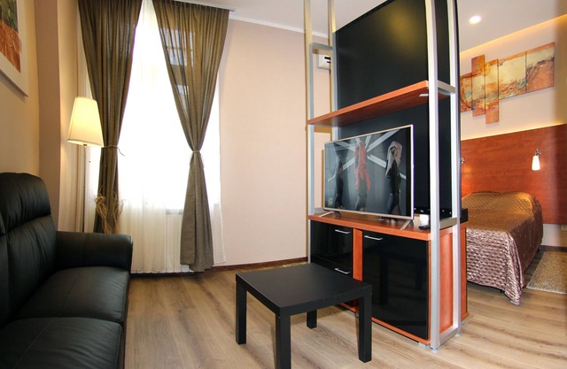 Gala Luxury Suites 3