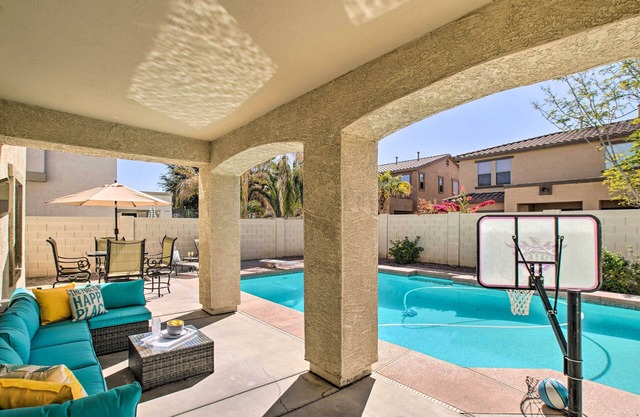 Game Room & Pool: Spacious Queen Creek Home!
