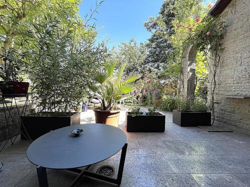 Garden apartment