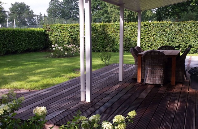 Garden-View chalet near Amerongse Berg