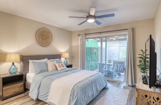 Garden view home - near major higways w/high chair, pack&play, baby bathtub ways