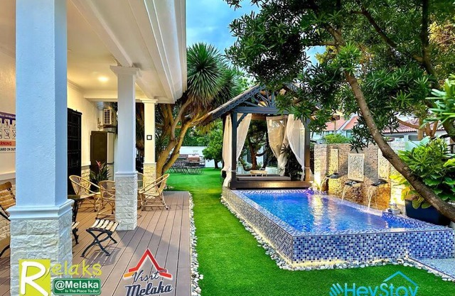 GardenHomeStay TownArea Karaok Mahjong PrivatePool By HeystayManagement