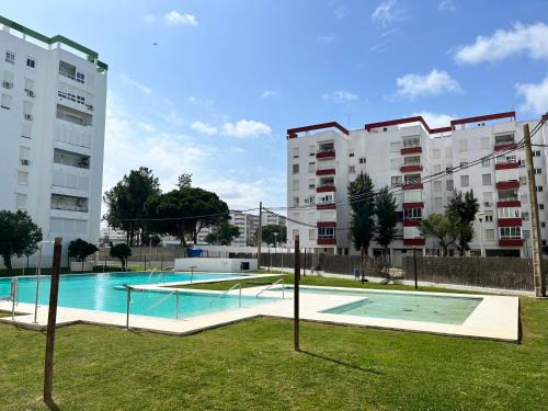 GATU Náutico "preferente para mayores de 21 años y familias"